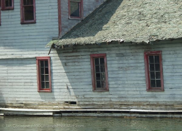 Boathouses P5031237